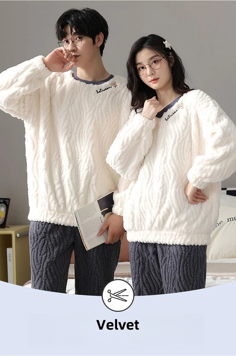 Couple Pajamas Winter Autumn Velvet Loose Thickened Warmer Home Clothing Wearable Suit Solid Color Simple Stripes Sleewear