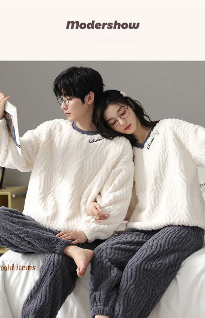 Couple Pajamas Winter Autumn Velvet Loose Thickened Warmer Home Clothing Wearable Suit Solid Color Simple Stripes Sleewear