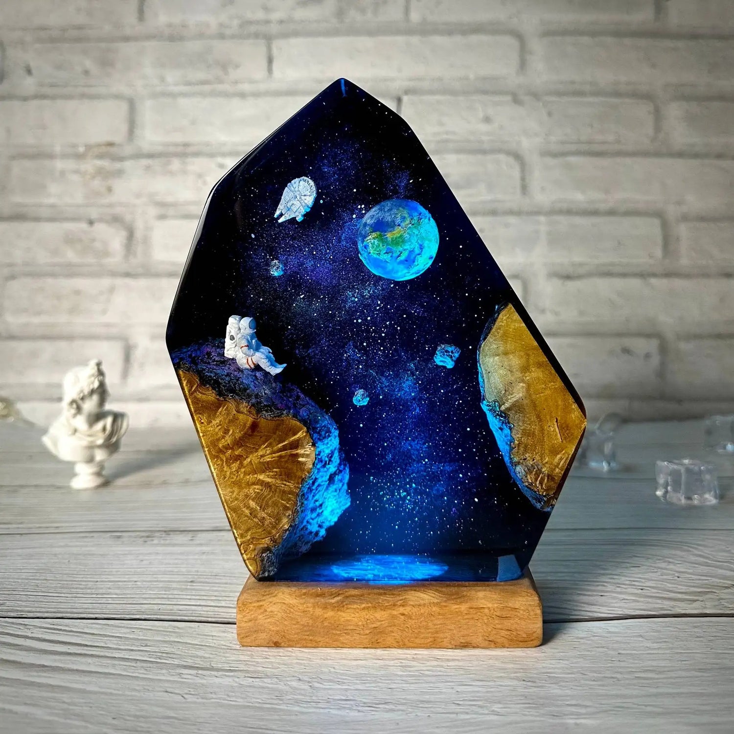 Resin Ocean Light Lamp Epoxy Resin Bedside Ocean Handmade Resin Lamp Home Decoration