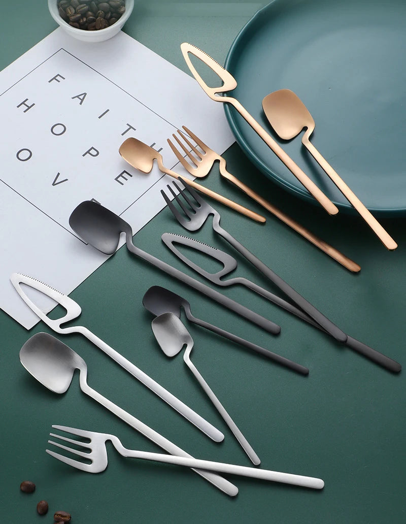 16pcs Matte Black Western Dinnerware Set 18/10 Stainless Steel Cutlery Creative Fork Knife Spoon Tableware Flatware Silverware