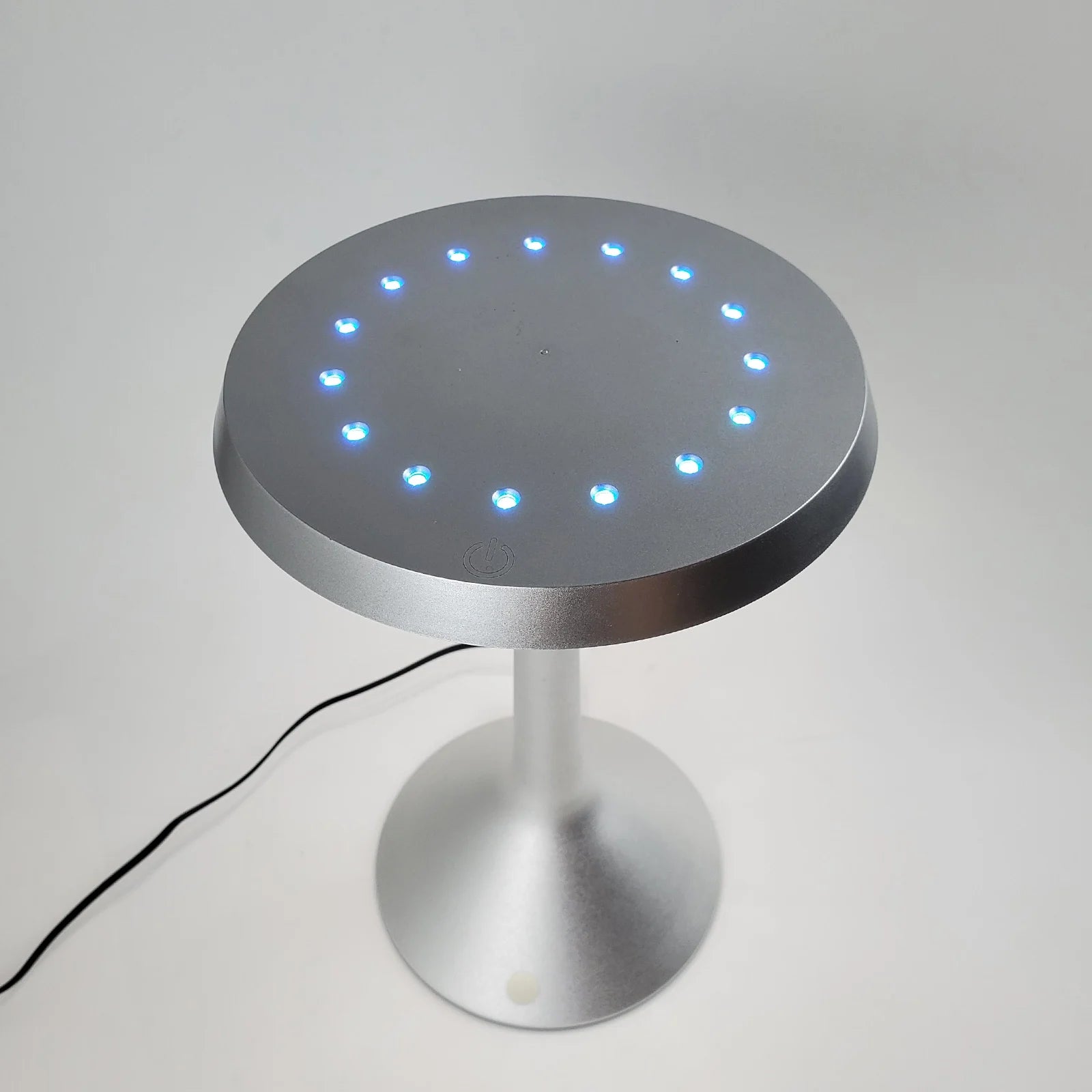 UFO Speaker Super Cool Levitating Speaker Magnetic Floating UFO Speaker Music Player with RGB Color Table Lamp