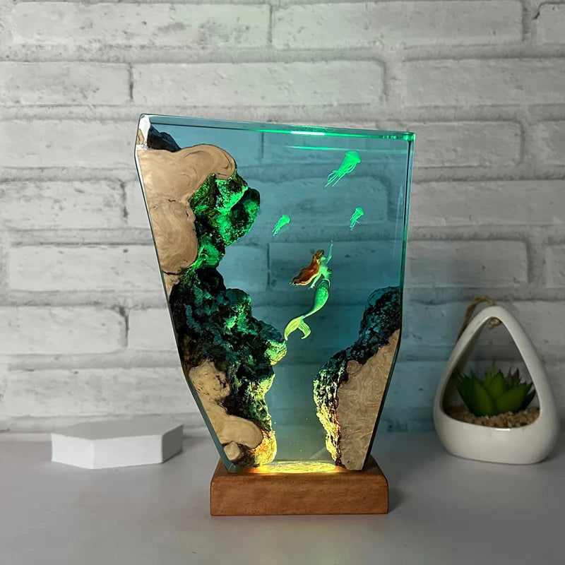 Underwater Adventure Organism Resin Table Light Creactive Art Decoration Lamp Mermaid Theme Night Light USB Charge