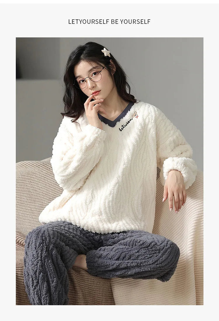 Couple Pajamas Winter Autumn Velvet Loose Thickened Warmer Home Clothing Wearable Suit Solid Color Simple Stripes Sleewear