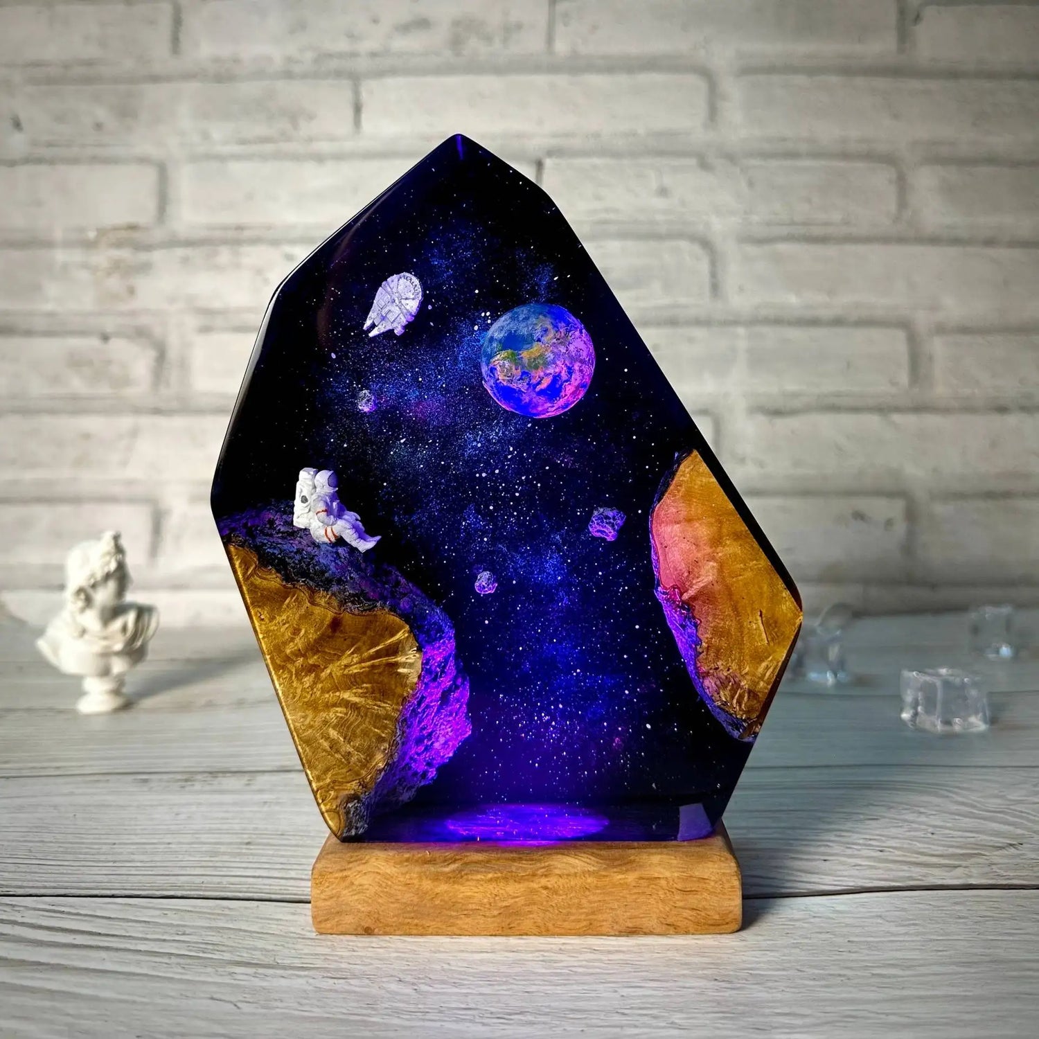 Resin Ocean Light Lamp Epoxy Resin Bedside Ocean Handmade Resin Lamp Home Decoration