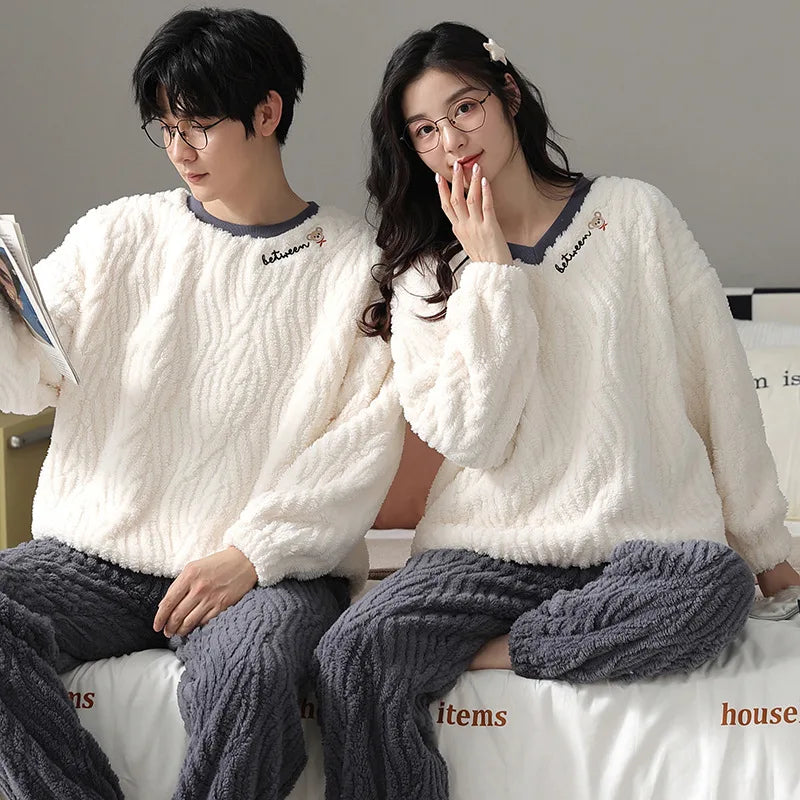 Couple Pajamas Winter Autumn Velvet Loose Thickened Warmer Home Clothing Wearable Suit Solid Color Simple Stripes Sleewear