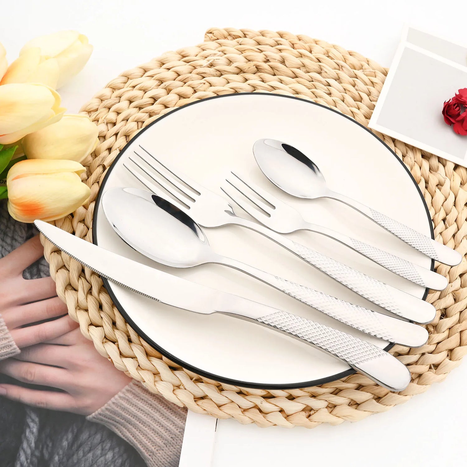 5pcs/set Cutlery Tableware Stainless steel Cutlery Set Luxury Dinnerware Gold Fork Spoon Steak Knife Western Flatware Set