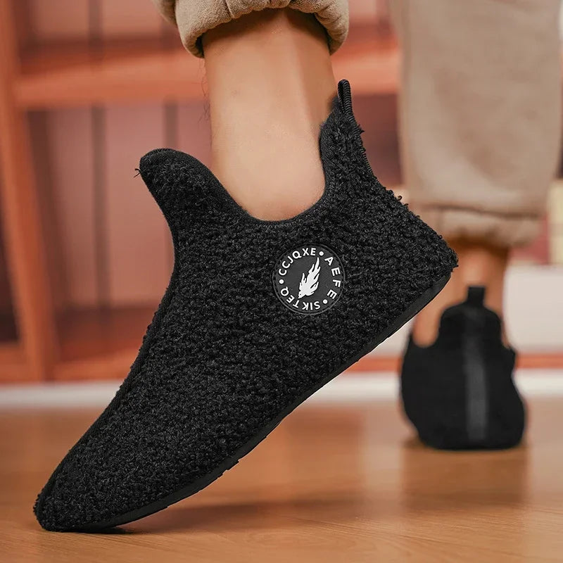 YRZL Men Winter Slippers High Quality Lightweight Disign Shoes Fashion Women Plush Slipper Warm Slip on Casual Shoe for Couples