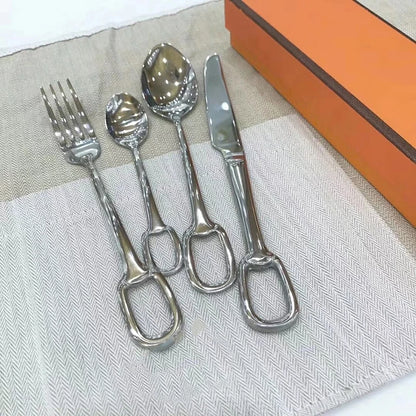 5Pcs Luxury Tableware Set tainless Steel Knife Fork Spoon Cutlery Set Elegant Dinnerware Set Hangable Design Customizable Logo